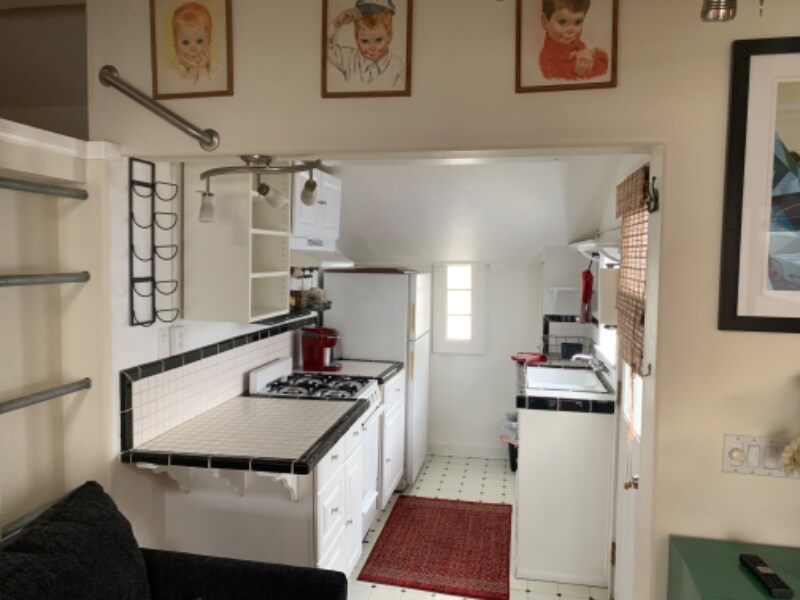 Photo - 3979 Centre St Unit 3977 1/2 Centre St