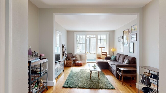 Photo - 2035 Commonwealth Ave Unit 9