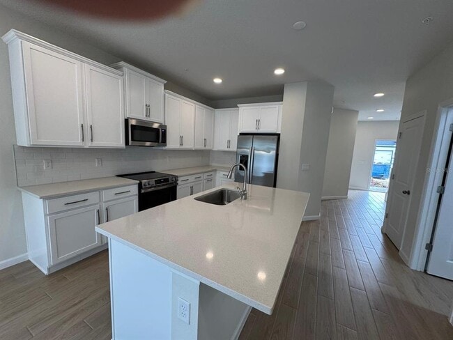 Photo - 498 Lady Palm St