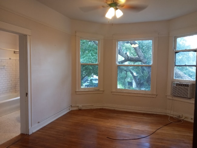 Photo - 3343 Esplanade Ave Unit 9