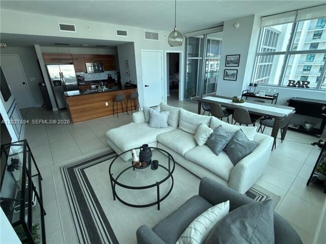 Photo - 3301 NE 1st Ave Unit 3301 NE 1st Ave #H1101
