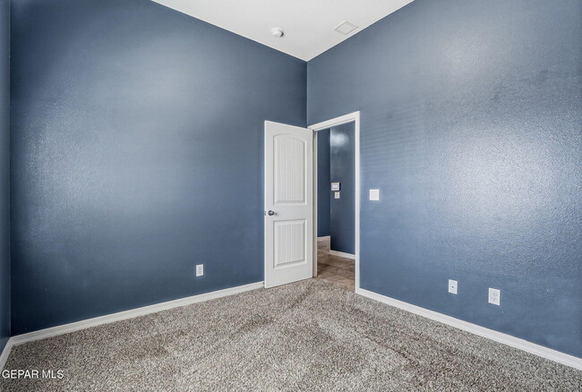 Photo - 2300 Sammy Cervantes St