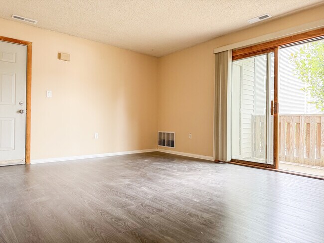 Living Room - 2213 Ravens Crest Dr Unit Ravens Crest