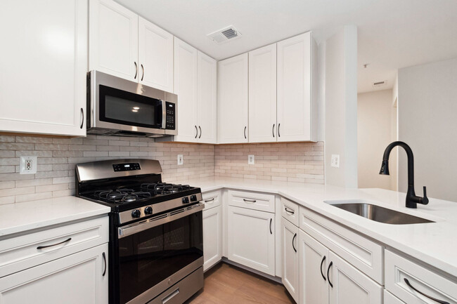 Photo - Gramercy at Town Center