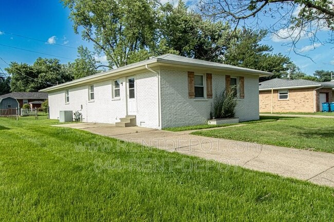 Building Photo - 2806 Ridgewood Dr Rental