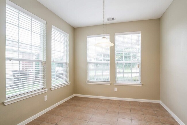 Photo - 1010 Doubletree Glen Dr