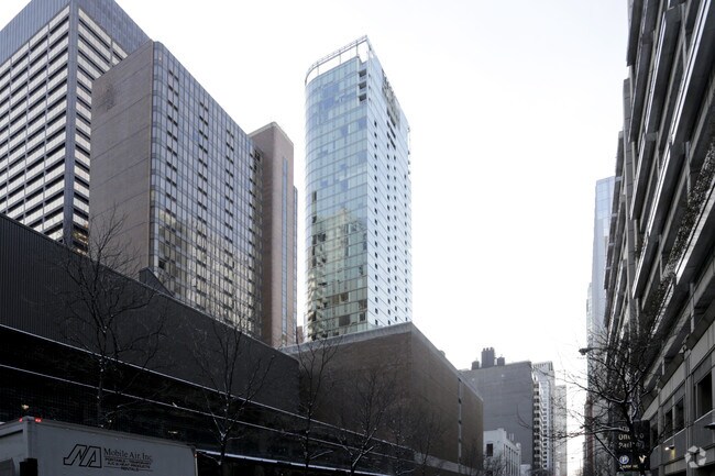 Photo - 600 N Fairbanks Ct