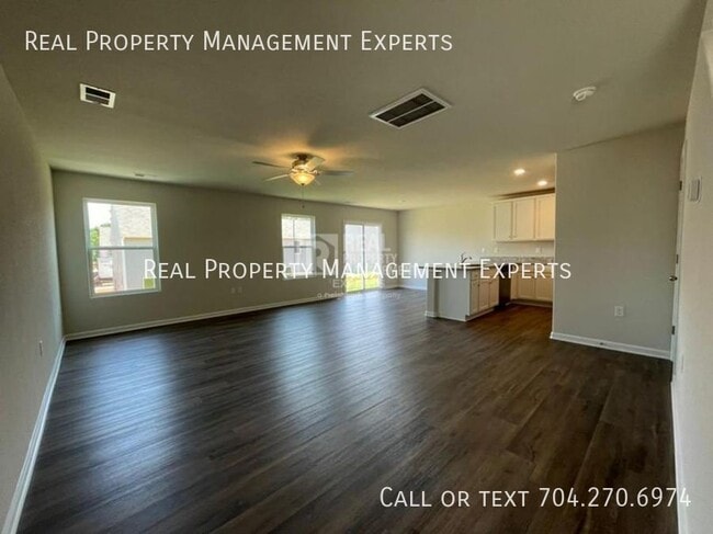Photo - 8104 Derby Wood Ln