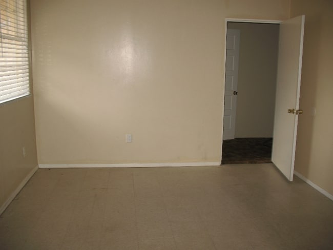 Photo - 1362 Pitkin Rd Unidad 3