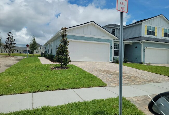 Photo - 808 Cherry Elm Dr