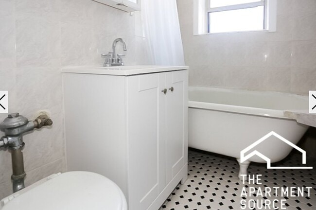 Photo - 3259 W Wrightwood Ave Unit 1