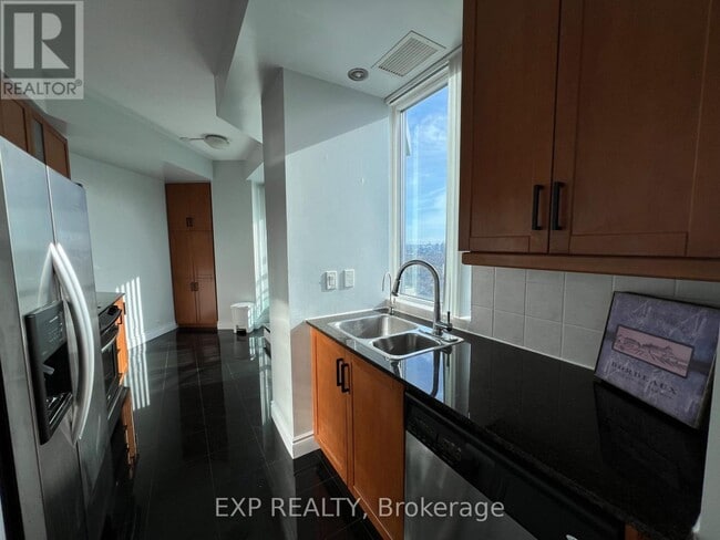 Photo - 60 Byng Ave Unité LPH06