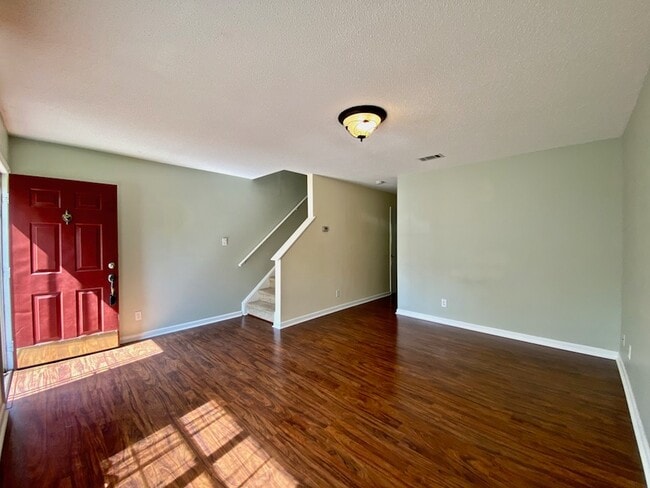 Photo - 2126 Alpine Rd