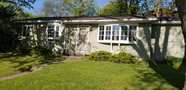 Photo - Now Leasing for May 2026!