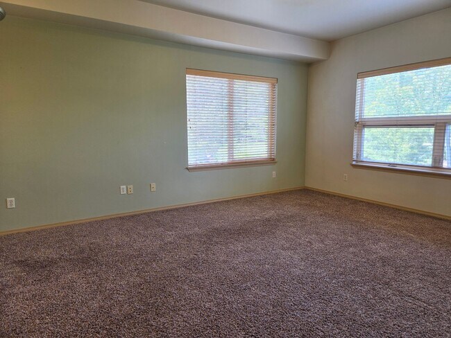 Photo - 512 Darby Dr