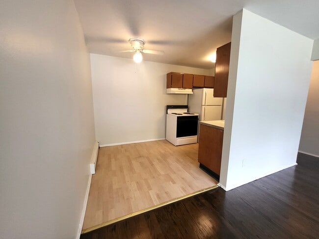 Photo - 205 Marian Pkwy Unit 1C