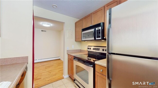 3 L Amato Dr Unit B