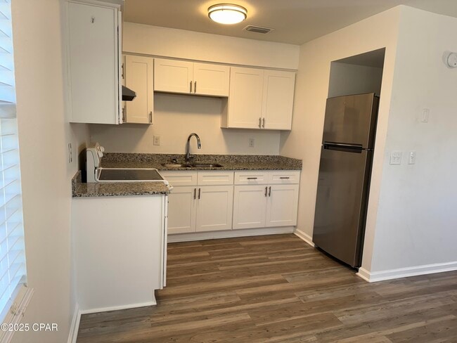 Photo - 130 Beulah Ave Apartamento Unidad #7