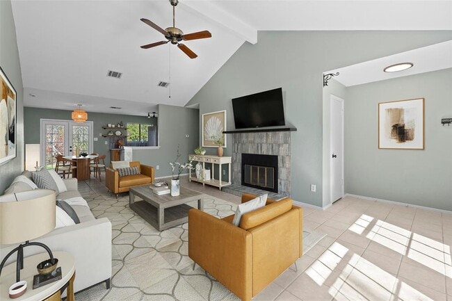 Photo - 1003 Byers Ln