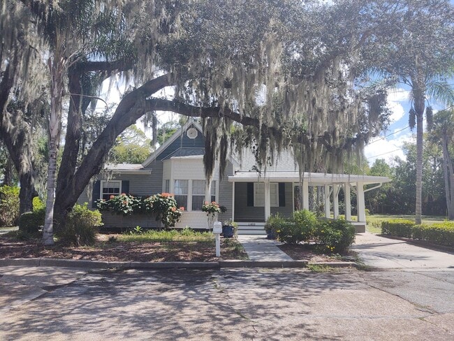 Building Photo - 1403 Indian River Ave Rental