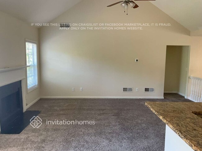 Photo - 6255 Queensdale Dr