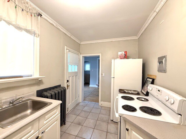 Photo - CUTE 1 Bedroom in Old South * 450 Sqft * Parking * AVAIL NOW Unité 1
