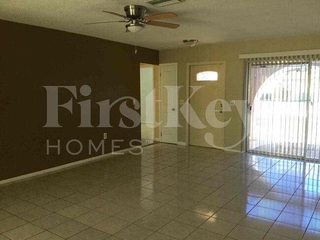Photo - 8801 N Bermuda Dr