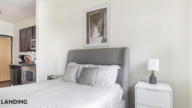 Photo - 1430 NW Pettygrove St Unit E308