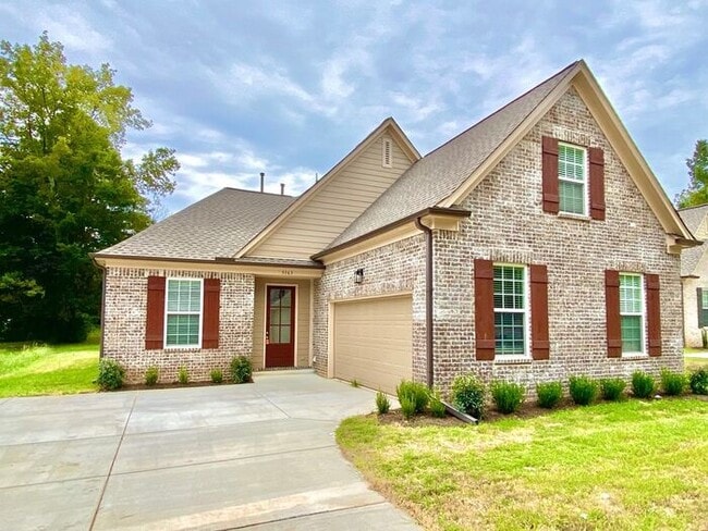 Building Photo - Now Leasing a 4-bedroom 2.5 bath home in Millington. Available Now!