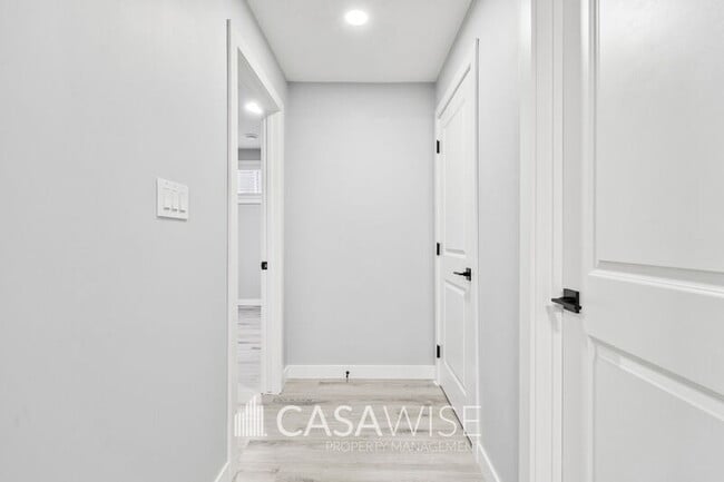 Photo - 1227 Plum Bnd SW