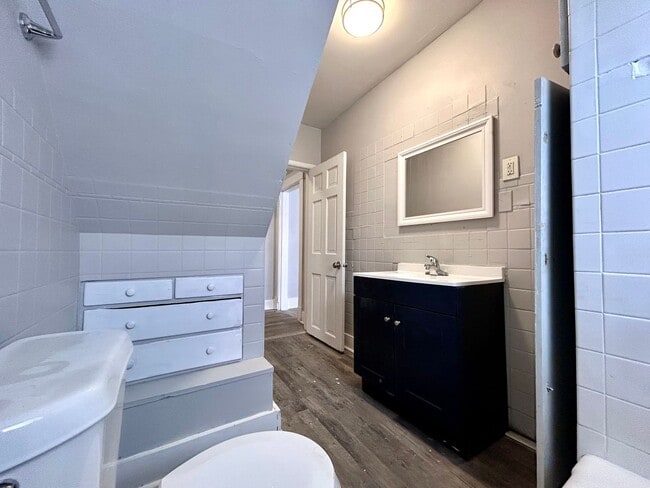 Photo - 2513 Sanford St Unit #2