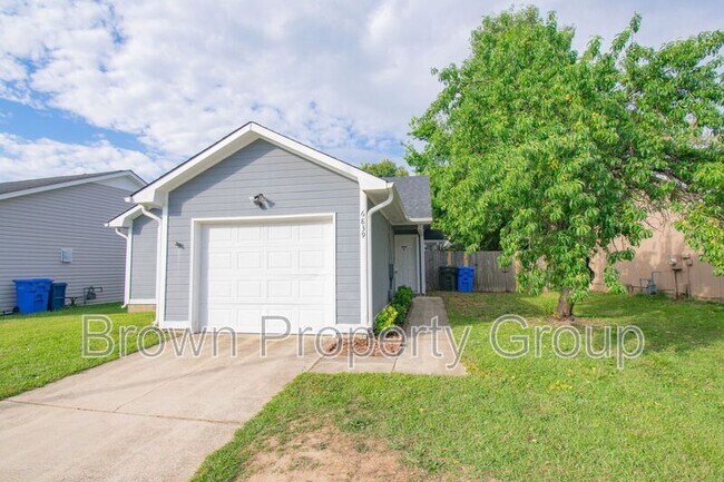 Photo - 6839 Shawcross Ln