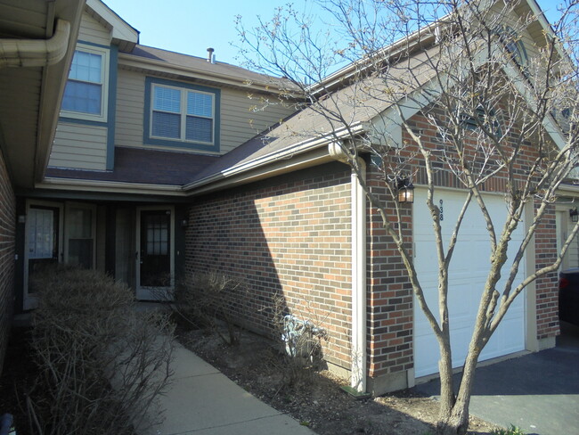Photo - 938 Ridgefield Ln