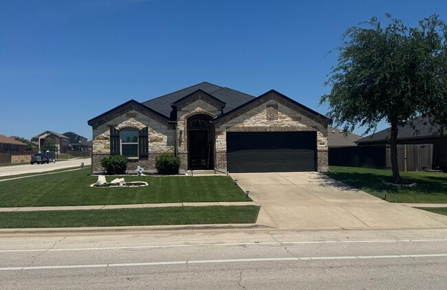 Photo - 3701 Cotton Patch Dr