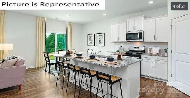 Photo - 1365 Secrest Cmns Dr