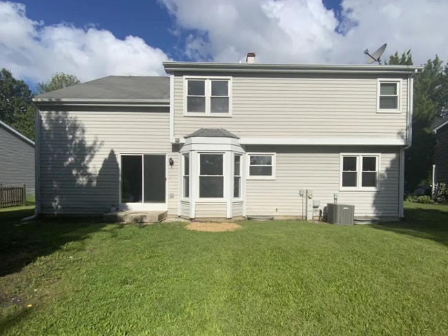 Building Photo - 131 Brookwood Ln E Rental