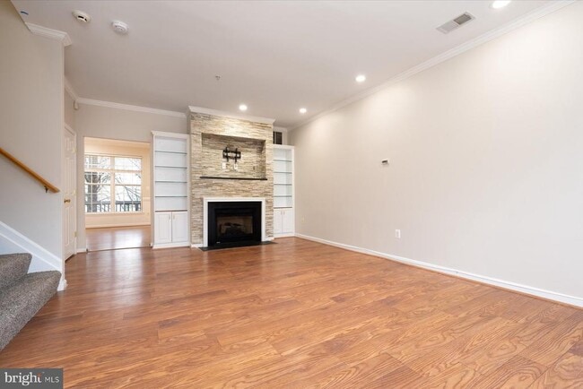 Photo - 77 Harbour Heights Dr