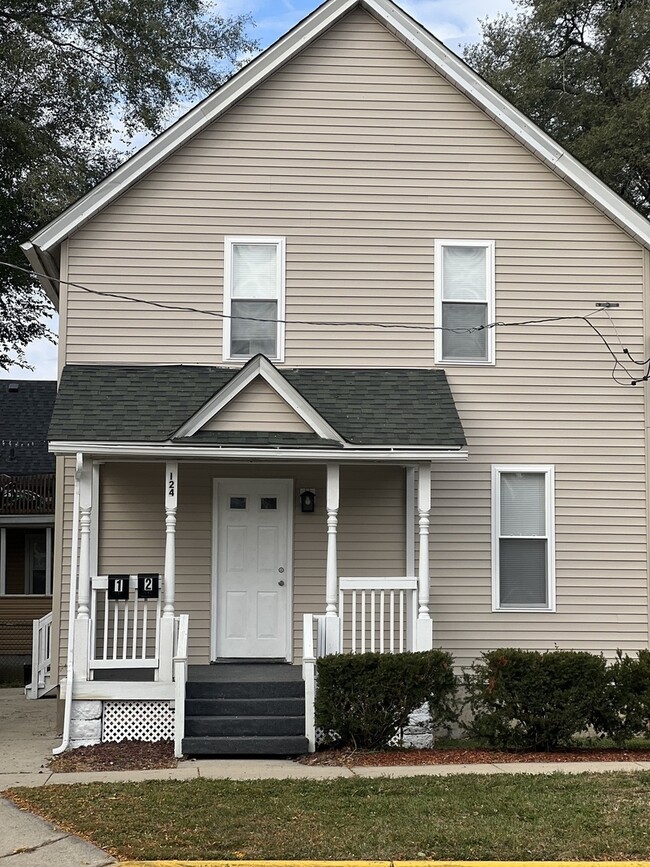Photo - 124 N State St Townhome