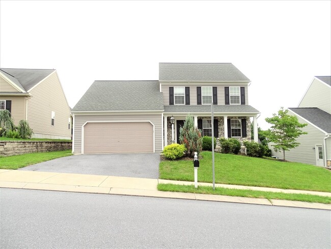 Photo - 641 Hamaker Rd