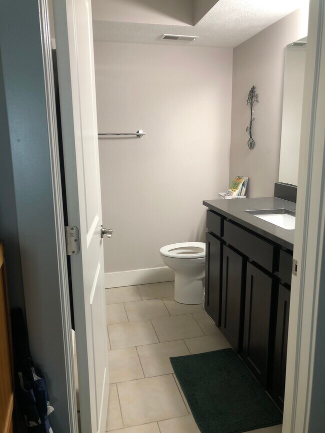 2232 W 11th St Unit Up