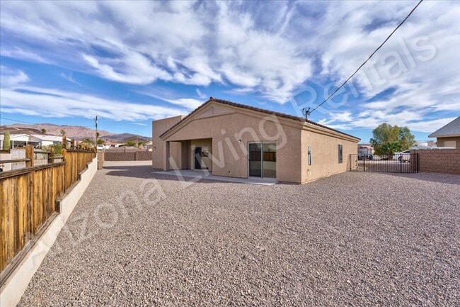Photo - RV GARAGE HOME