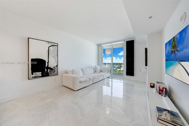 Photo - 315 NE 3rd Ave Unit 1909