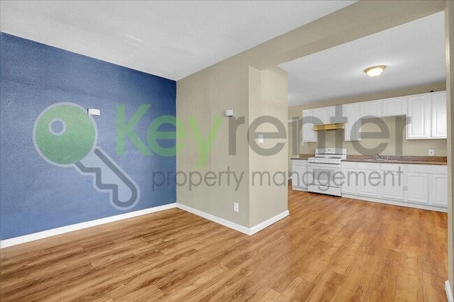 Photo - 3100 1st Ave