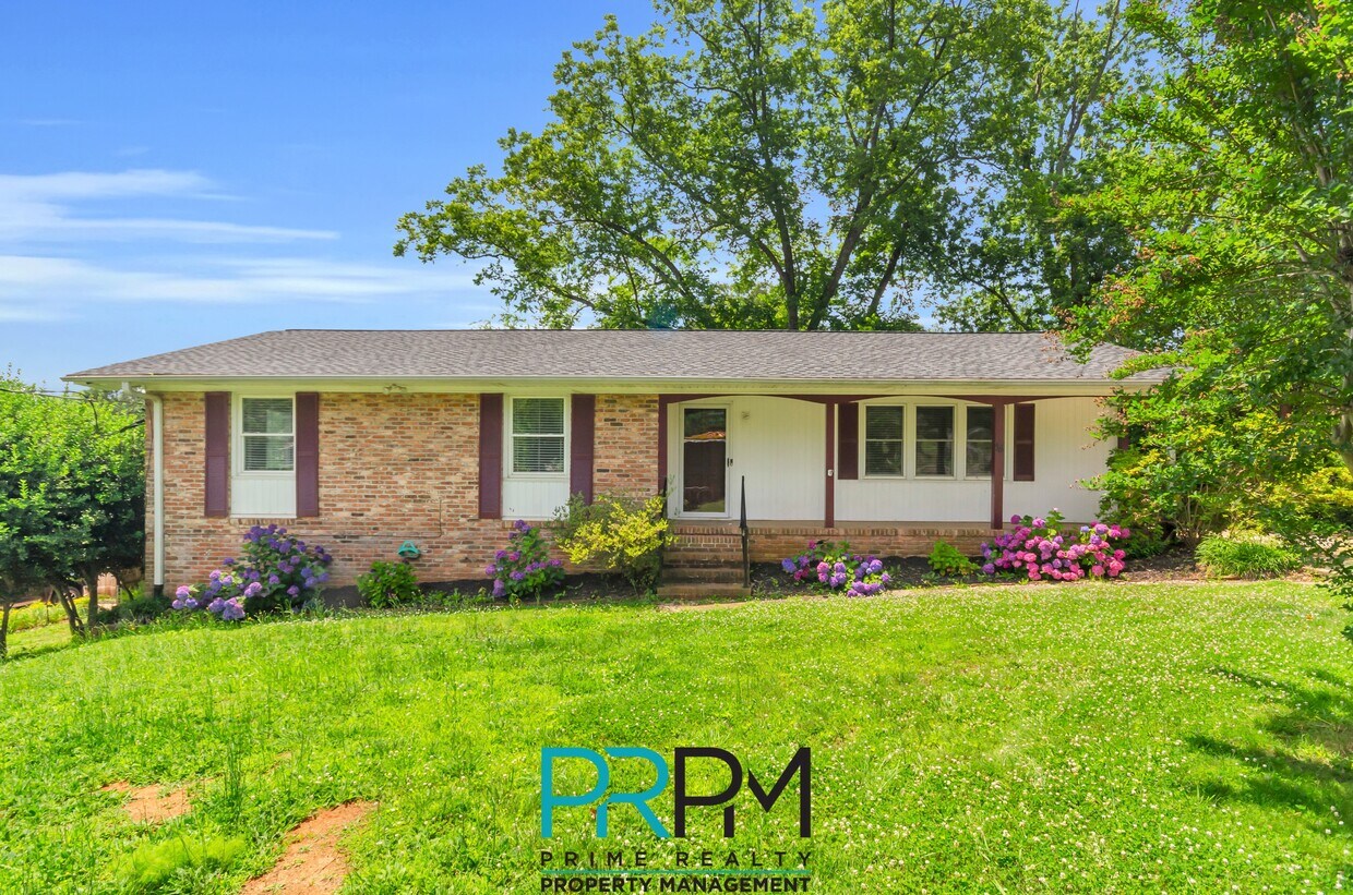 Photo - 16 State Rd S-23-429 (Greenville, SC)