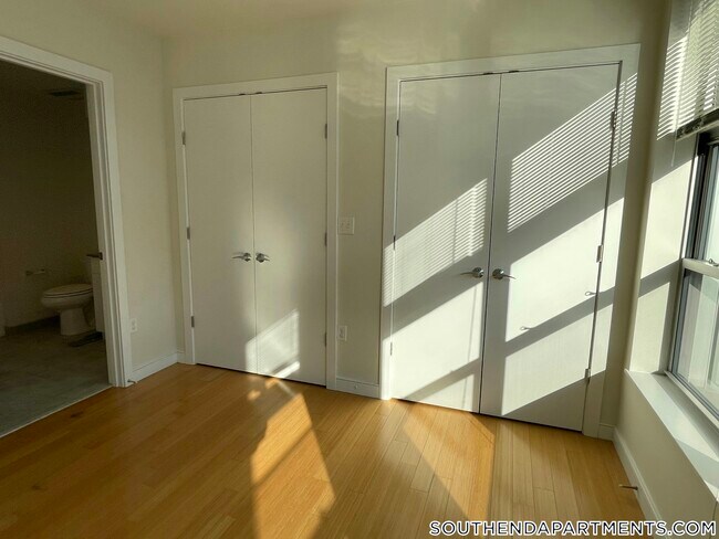 Photo - 601 Albany St Unit 301