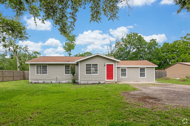 Building Photo - 1216 Gifford Rd Rental