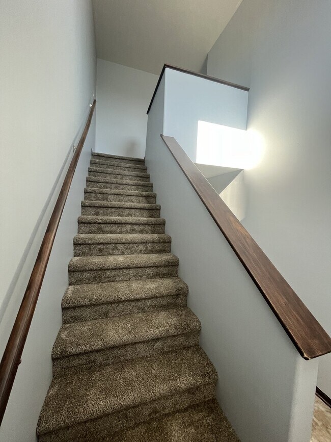 Photo - Newer 3-Bed Townhome in NW Columbus, attached double car garage and private back yard!