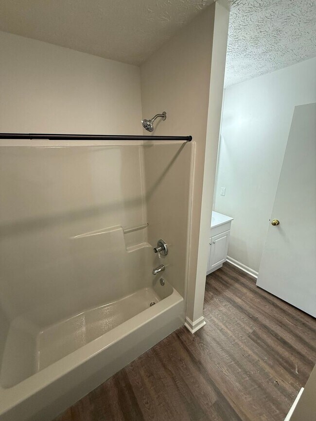 Glenn Meadows Apartments