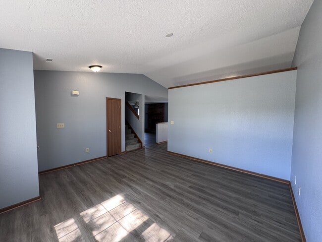 Photo - 1902 W Nathan Dr