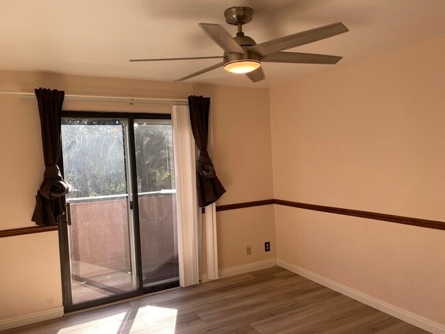 Photo - 47109 Benns Terrace Apartment